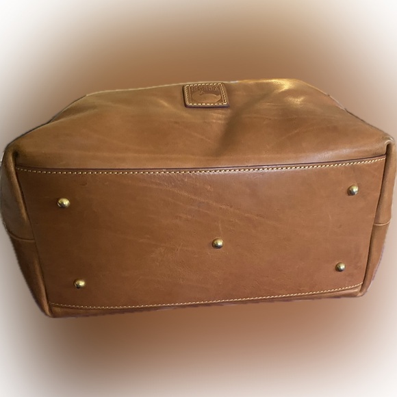 Large Zip Barlow all genuine leather Dooney Bourke Bag - Picture 3 of 10